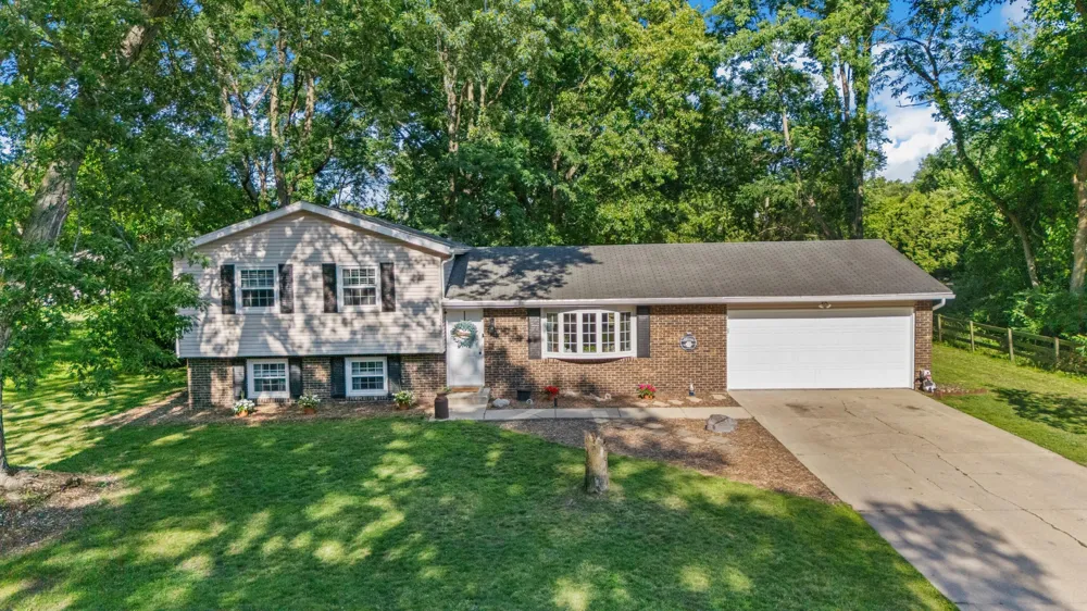 1523 Balmoral Lane Niles, MI 49120