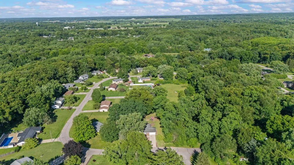 1523 Balmoral Lane Niles, MI 49120