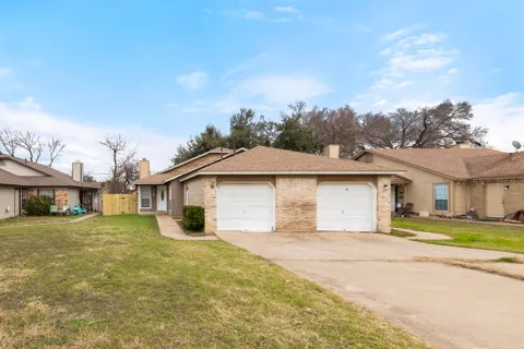 313 Greenlawn Boulevard