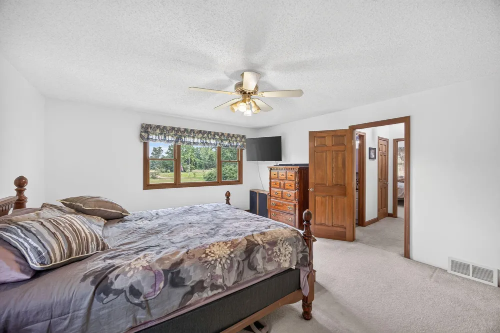 11520 Lookout Ridge Canadian Lakes, MI 49346
