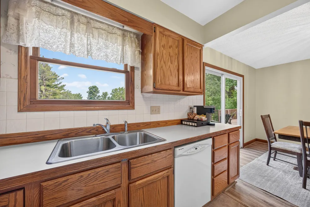11520 Lookout Ridge Canadian Lakes, MI 49346