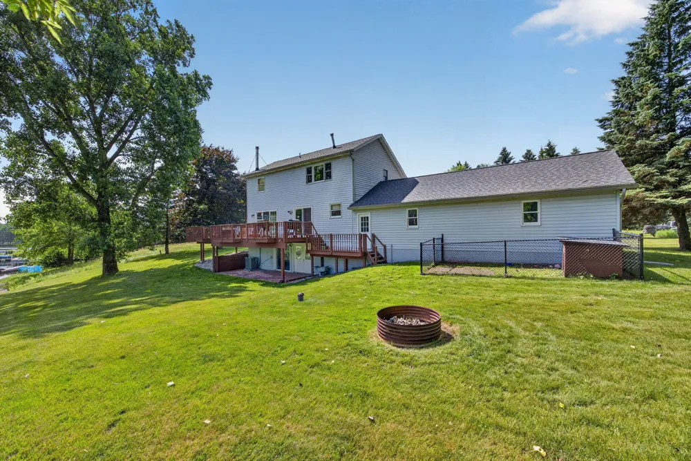 11520 Lookout Ridge Canadian Lakes, MI 49346