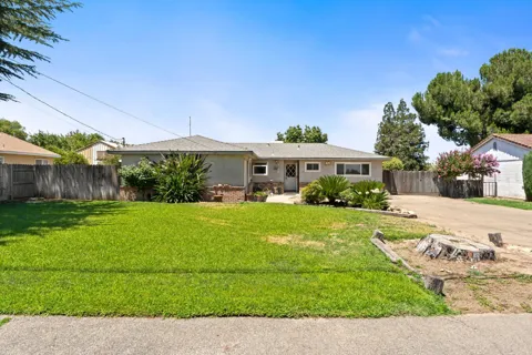 9075 S Mccall Avenue