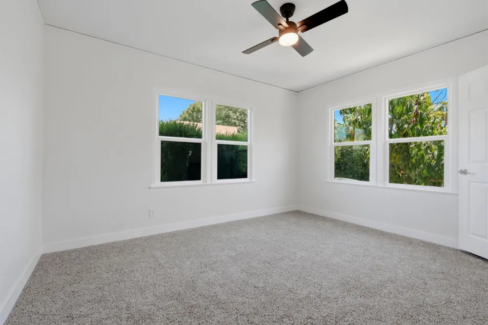 35 S Howland Street Porterville, CA 93257