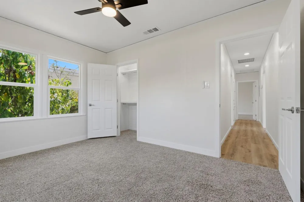 35 S Howland Street Porterville, CA 93257