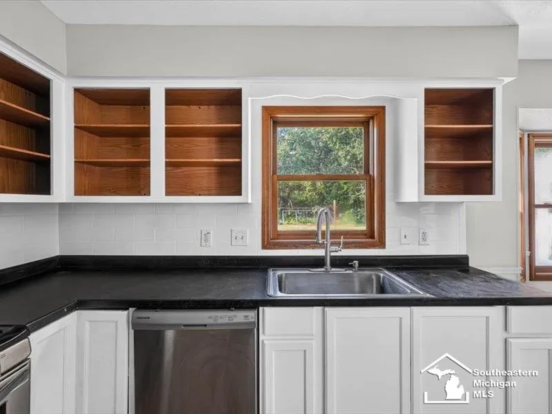 1257 Rutledge Drive Bedford Township, MI 48182