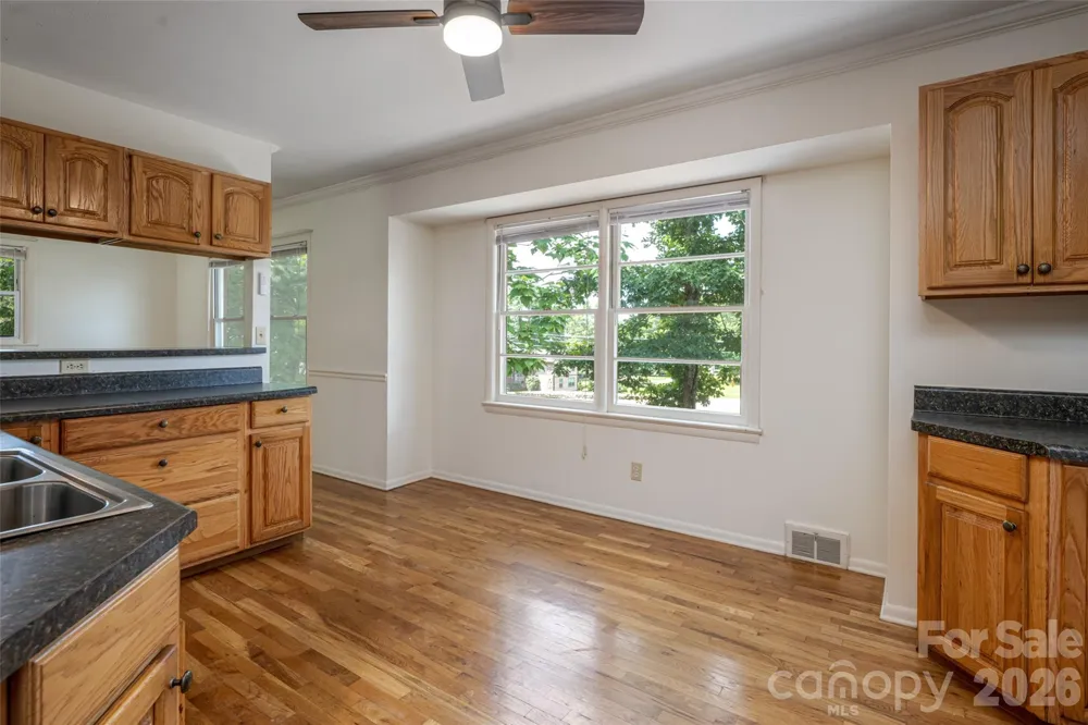 52 Blake Drive Arden, NC 28704