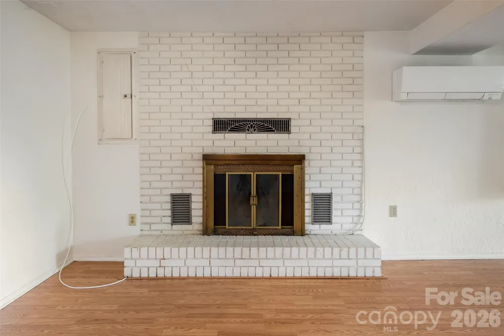 52 Blake Drive Arden, NC 28704