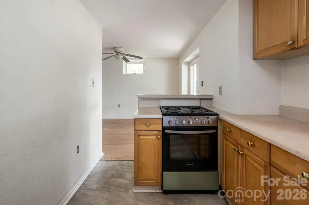 52 Blake Drive Arden, NC 28704