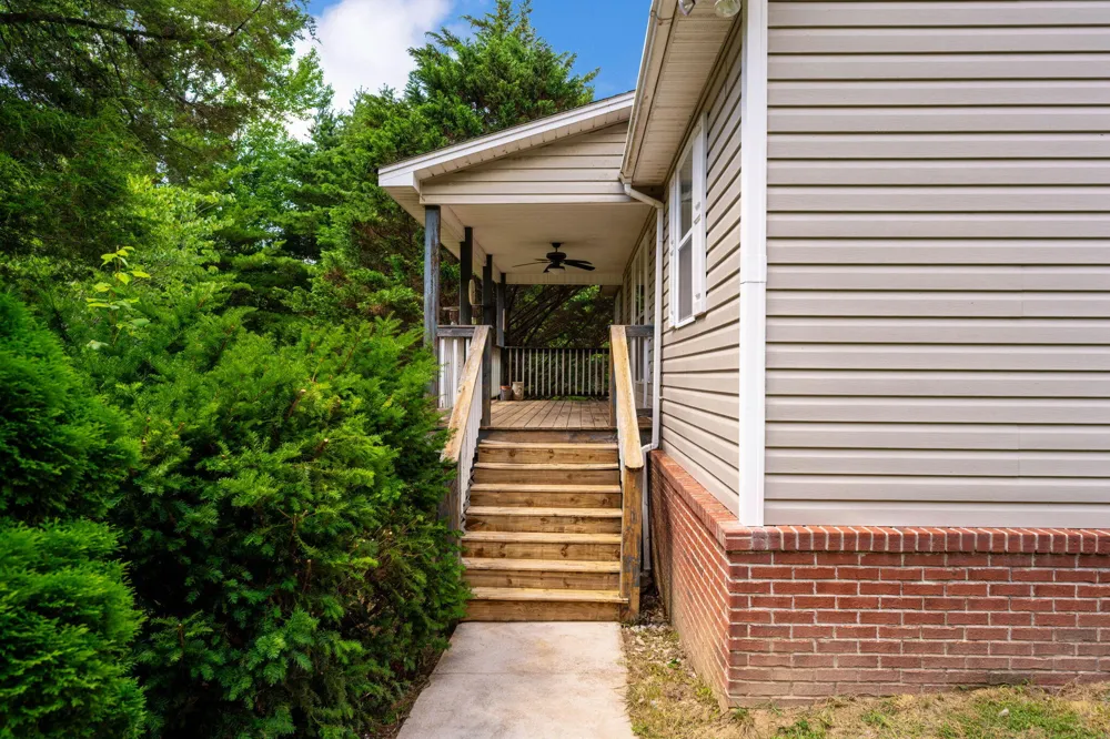 213 S Moore Road Rising Fawn, GA 30738