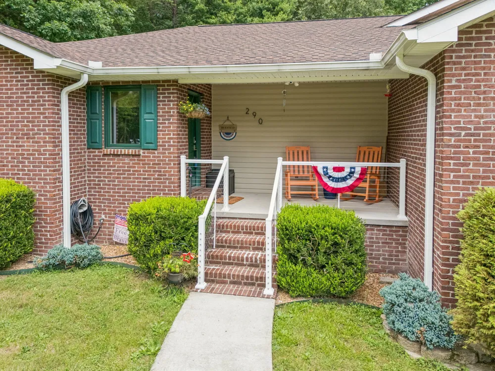 290 Goodstock Road Crossville, TN 38555