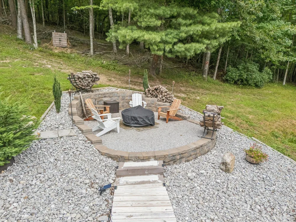290 Goodstock Road Crossville, TN 38555