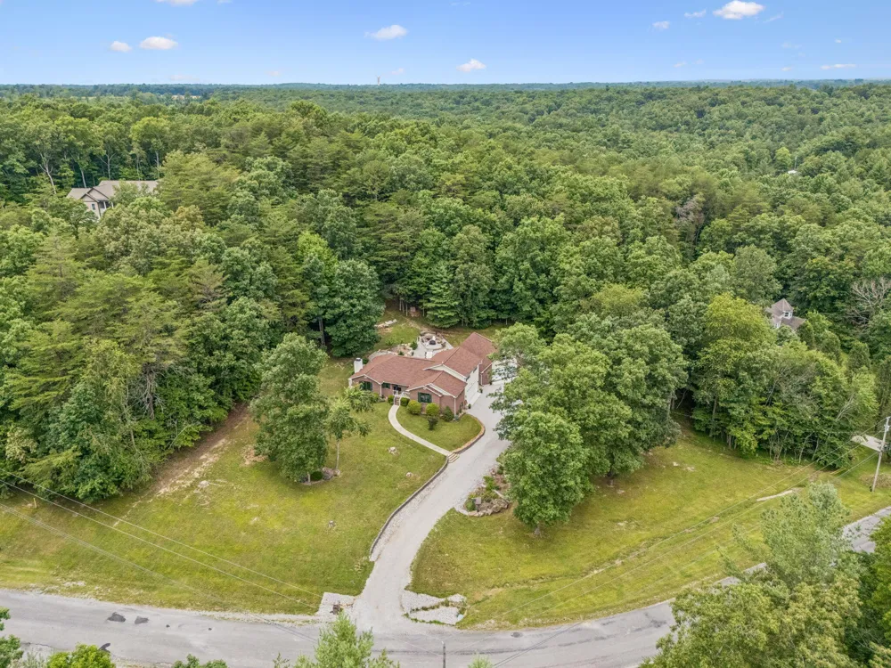 290 Goodstock Road Crossville, TN 38555