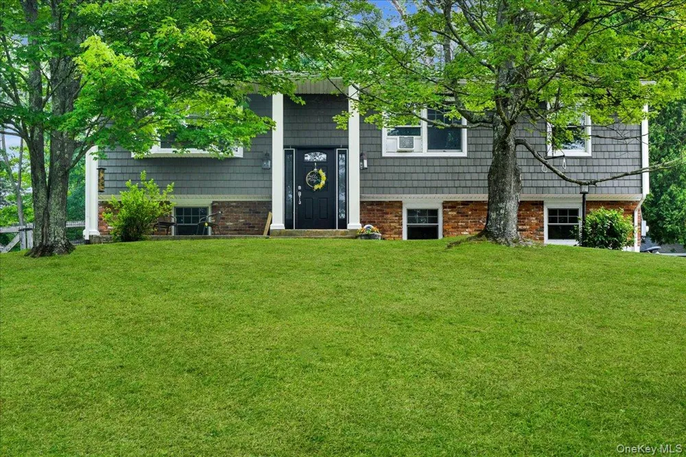 19 Saint Michaels Terrace Carmel, NY 10512