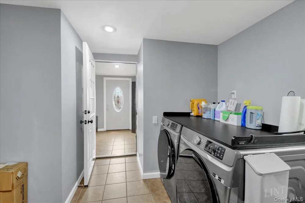 19 Saint Michaels Terrace Carmel, NY 10512