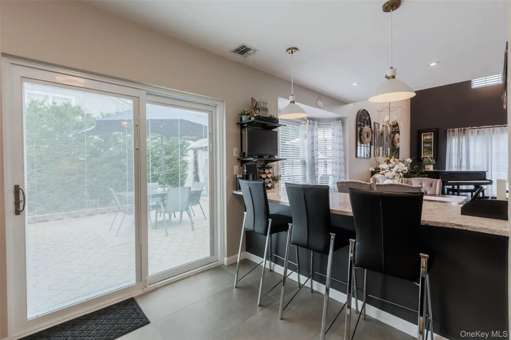 84 Kate Circle Middle Island, NY 11953