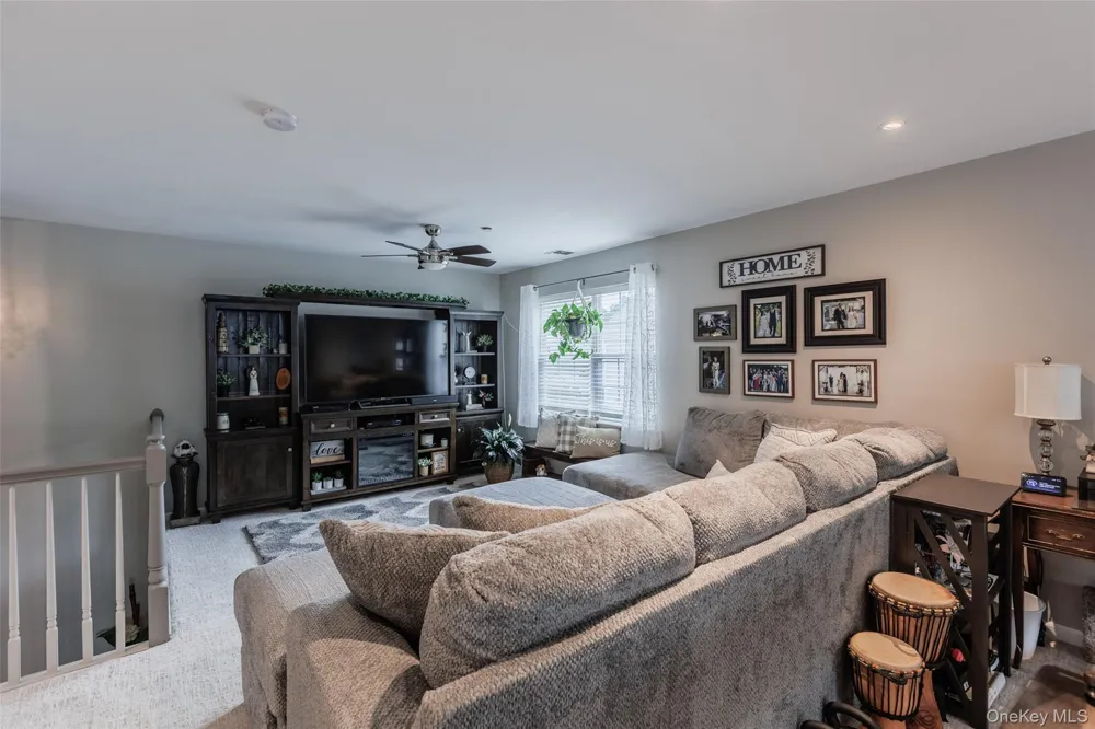 84 Kate Circle Middle Island, NY 11953