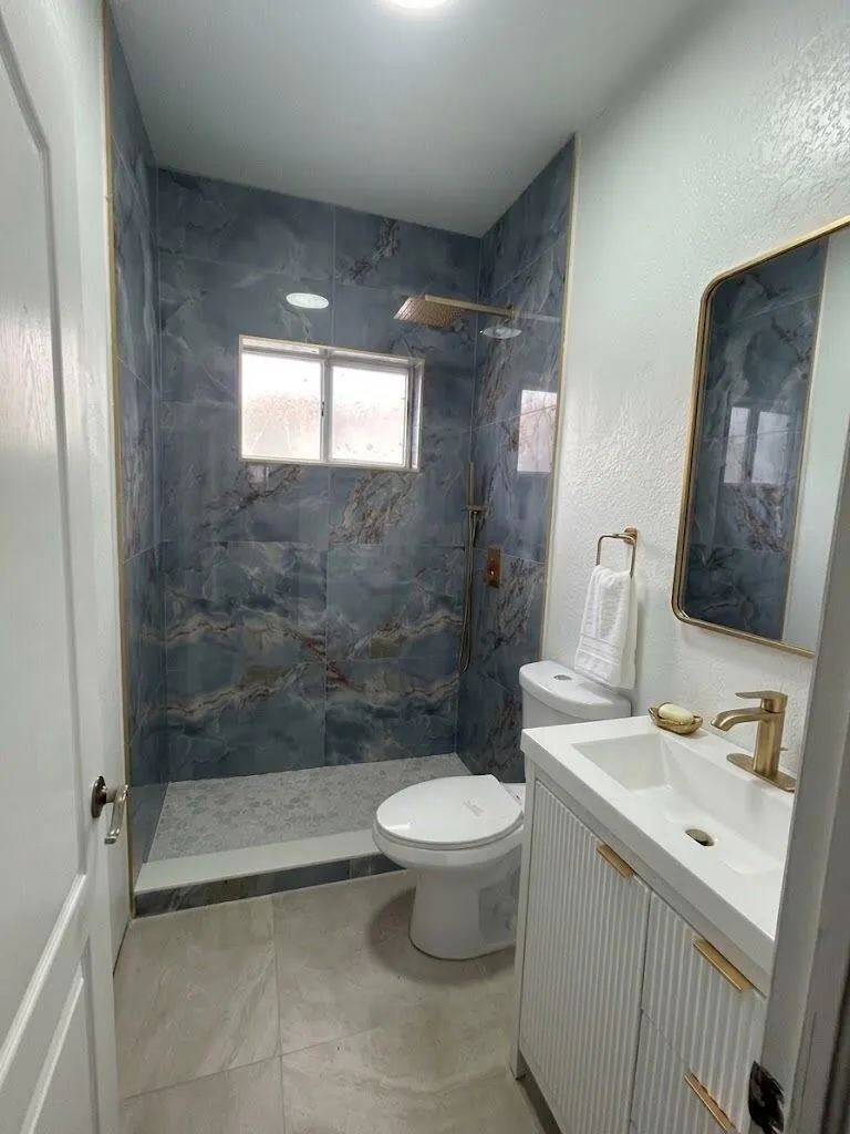 16307 NW 91st Avenue Miami Lakes, FL 33018