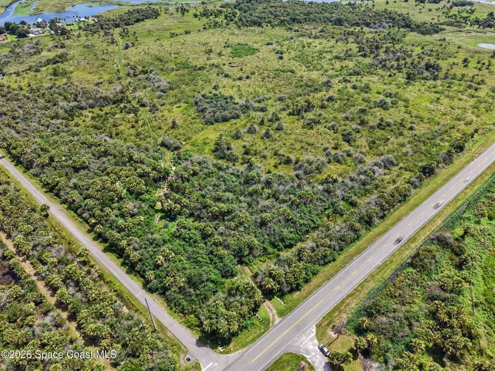 4000 Sr 46 Geneva, FL 32732
