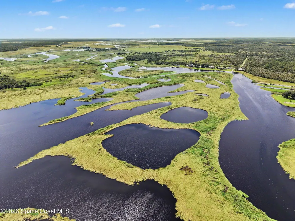 4000 Sr 46 Geneva, FL 32732