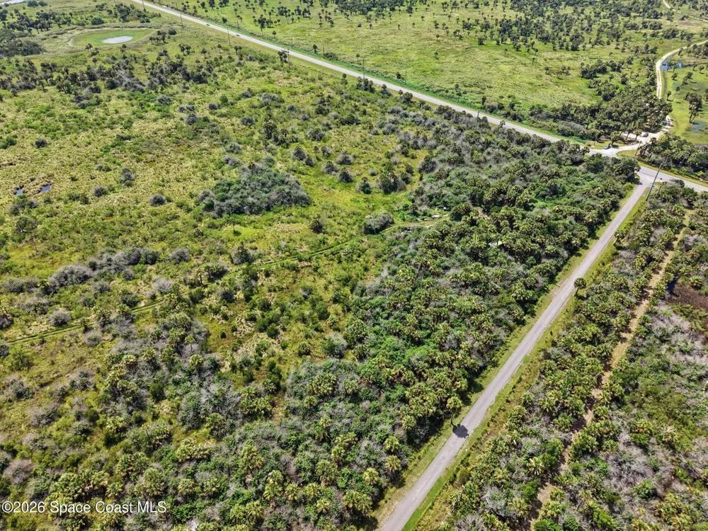 4000 Sr 46 Geneva, FL 32732