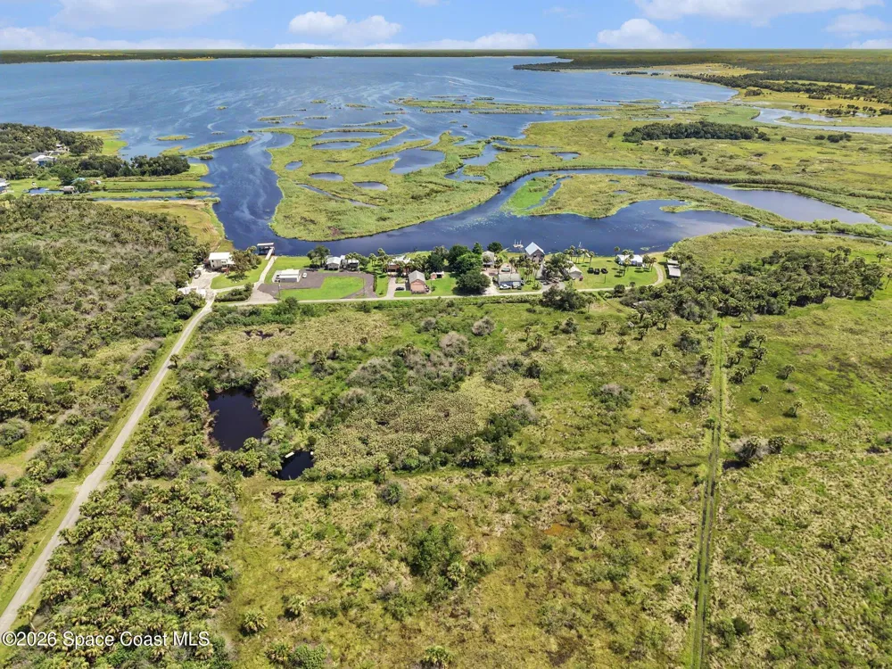 4000 Sr 46 Geneva, FL 32732