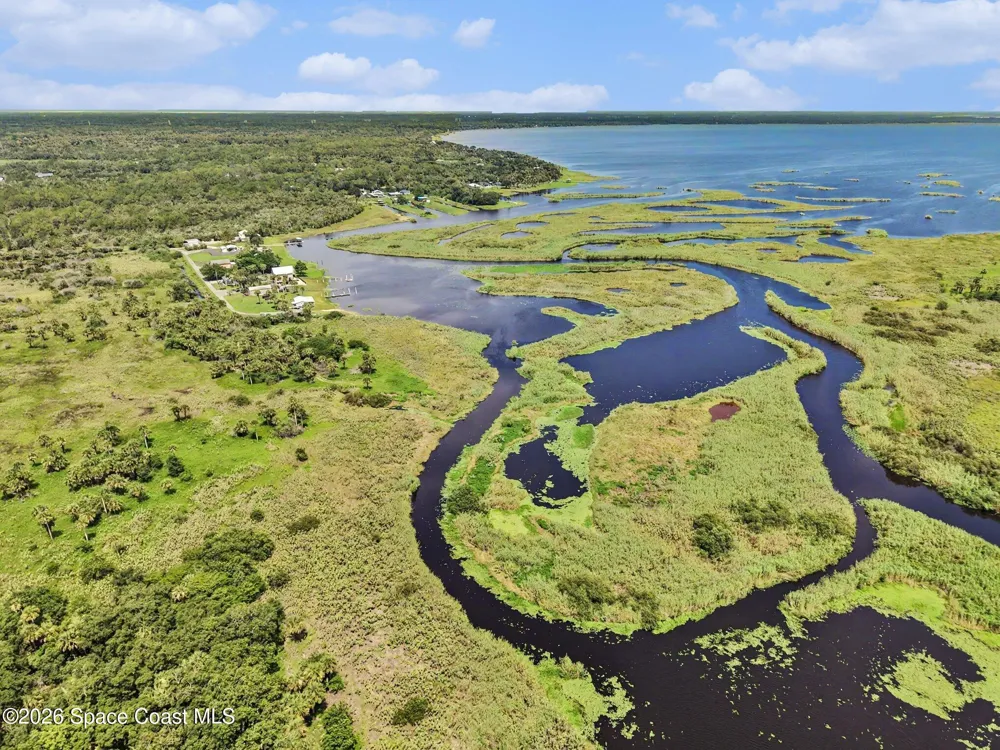 4000 Sr 46 Geneva, FL 32732