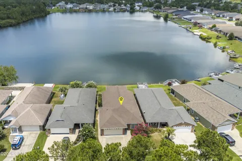 220 Lakeridge Drive