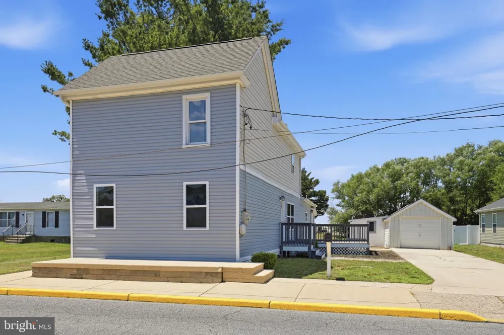 213 S WEST STREET Harrington, DE 19952