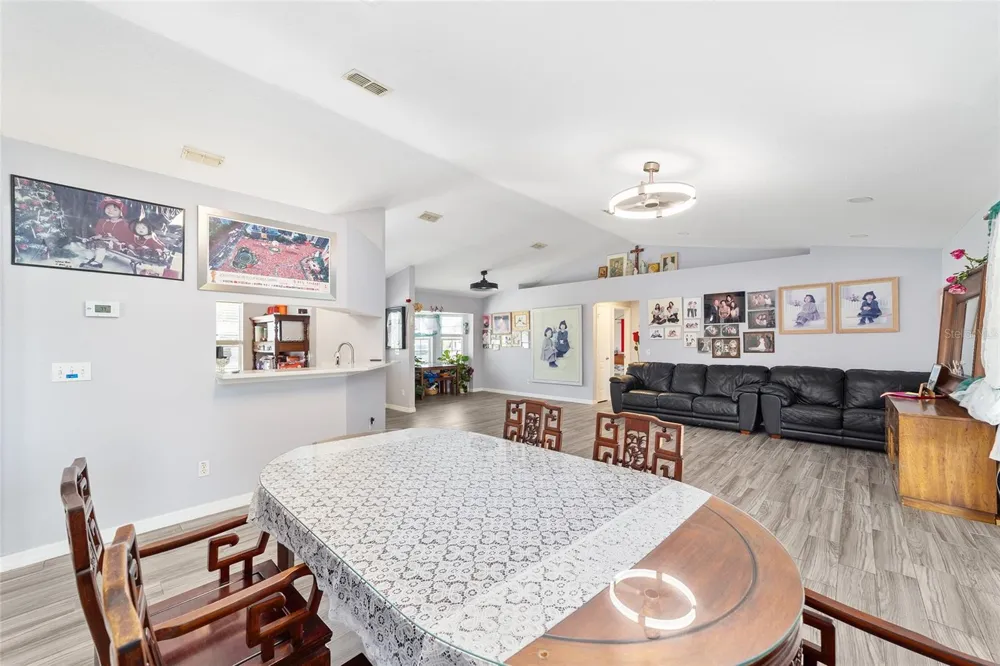 6880 SE 103RD PLACE Belleview, FL 34420