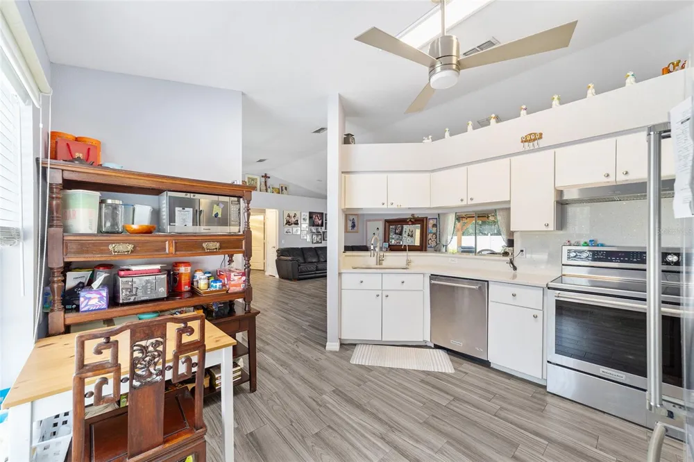 6880 SE 103RD PLACE Belleview, FL 34420
