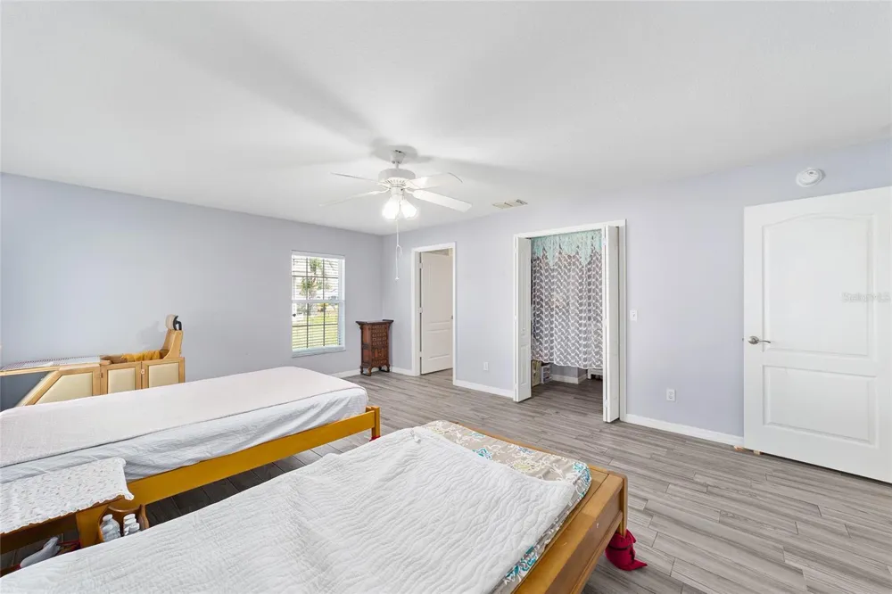 6880 SE 103RD PLACE Belleview, FL 34420