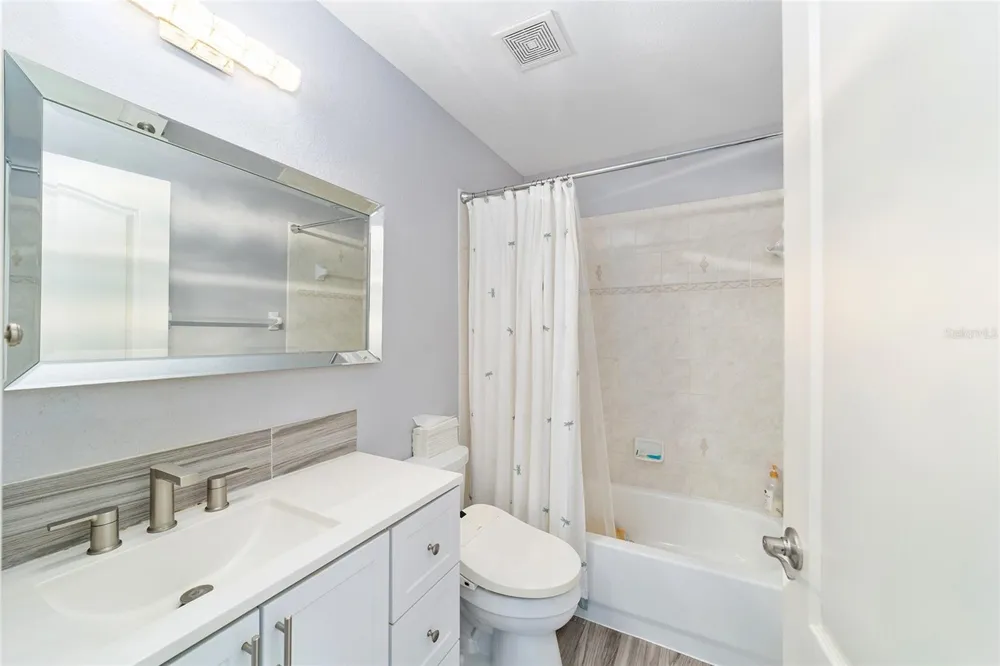 6880 SE 103RD PLACE Belleview, FL 34420