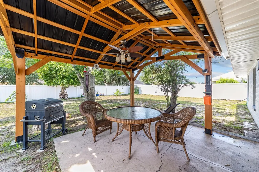 6880 SE 103RD PLACE Belleview, FL 34420