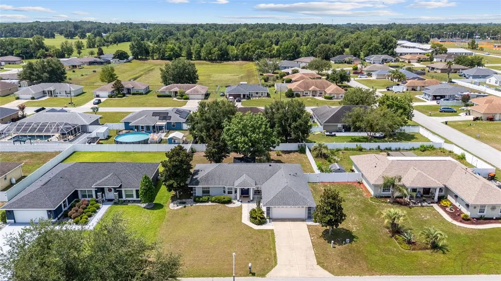 6880 SE 103RD PLACE Belleview, FL 34420