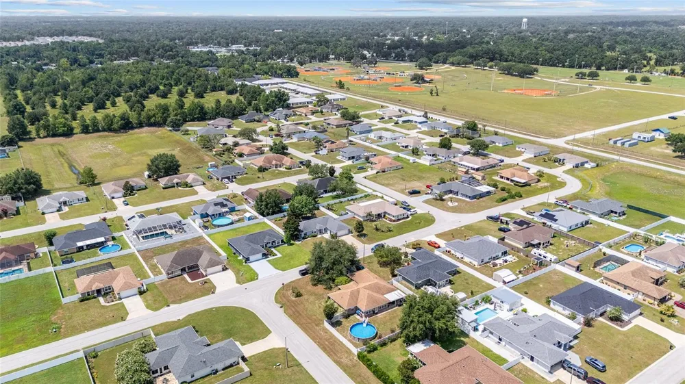 6880 SE 103RD PLACE Belleview, FL 34420
