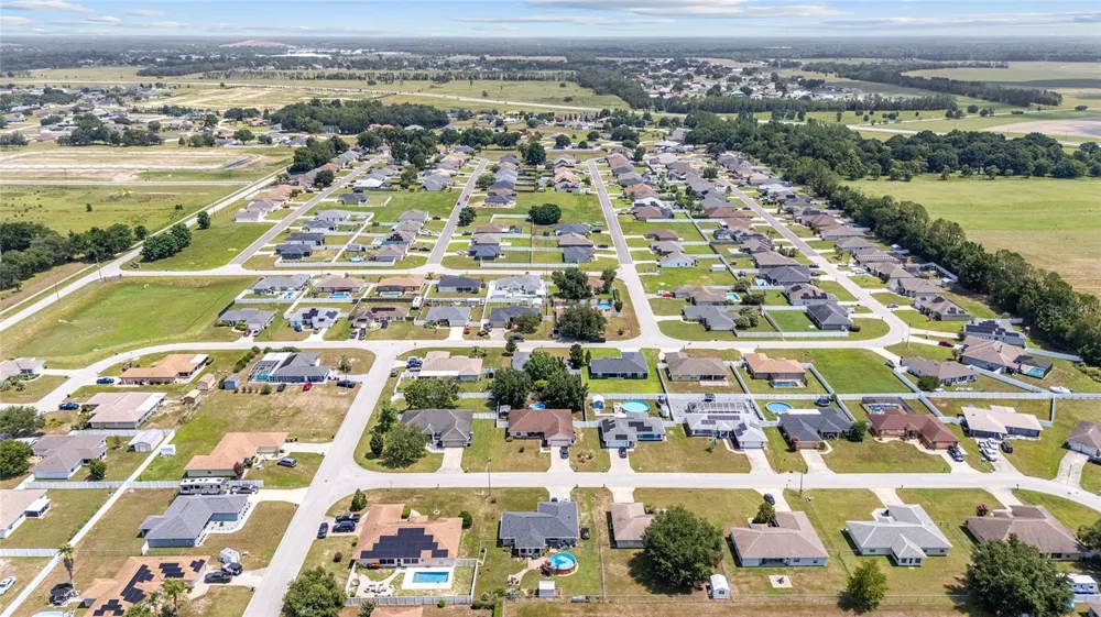 6880 SE 103RD PLACE Belleview, FL 34420
