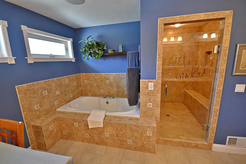 18281 Tustin Road Burdell Township, MI 49688