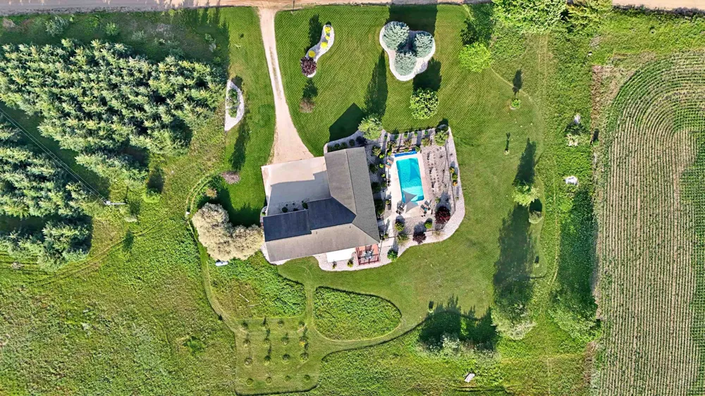 18281 Tustin Road Burdell Township, MI 49688