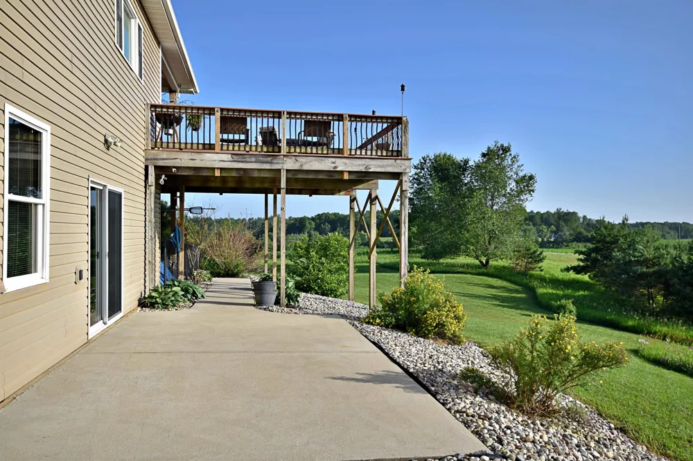18281 Tustin Road Burdell Township, MI 49688