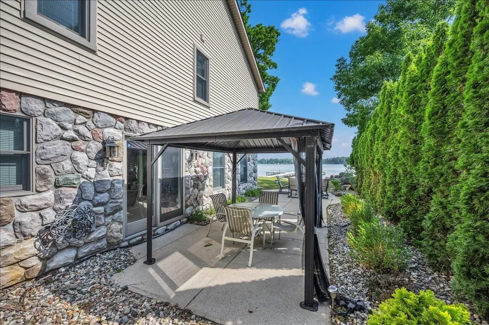 8382 Grace Street Plainfield Township, MI 48739