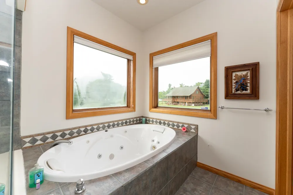1081 Bundy Drive Broomfield Township, MI 48893