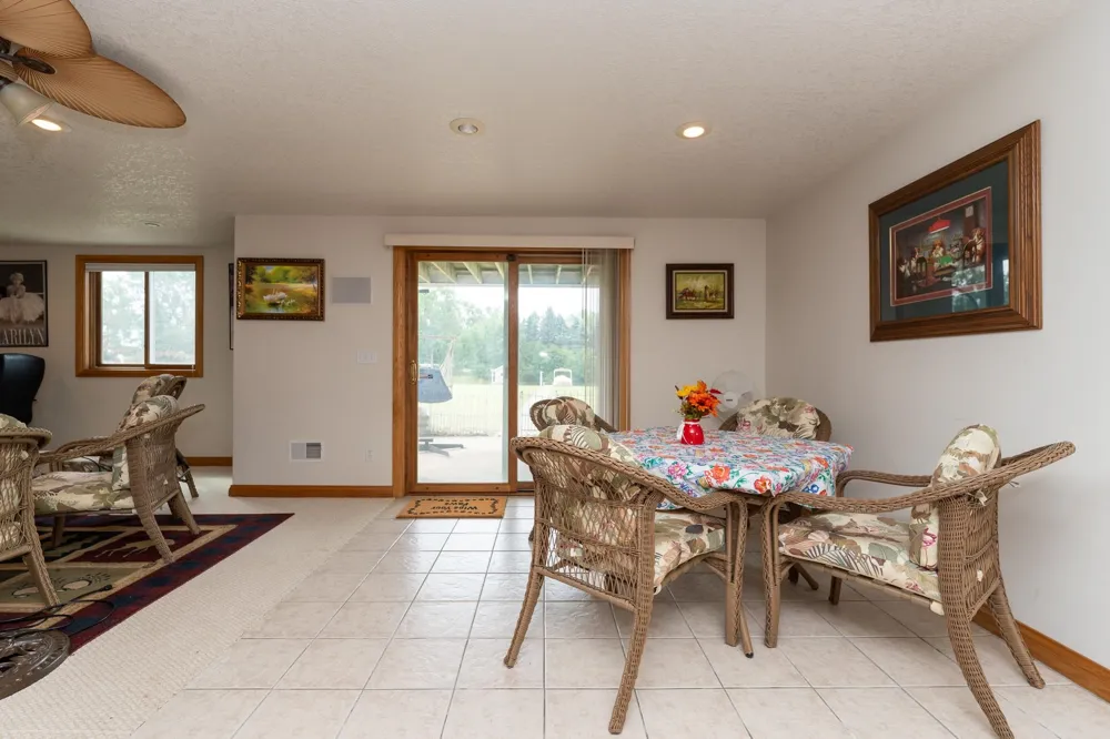 1081 Bundy Drive Broomfield Township, MI 48893