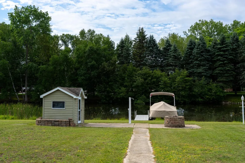 1081 Bundy Drive Broomfield Township, MI 48893