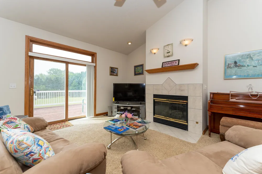 1081 Bundy Drive Broomfield Township, MI 48893