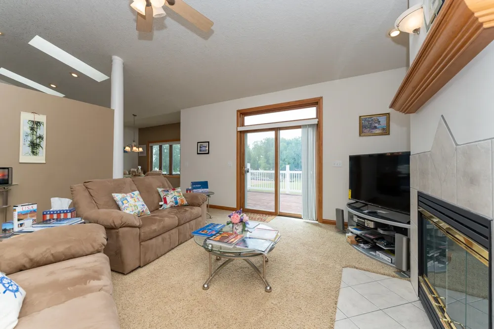 1081 Bundy Drive Broomfield Township, MI 48893