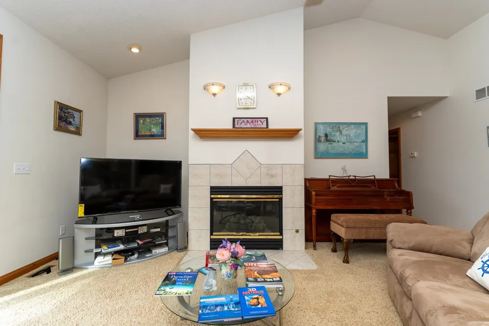 1081 Bundy Drive Broomfield Township, MI 48893