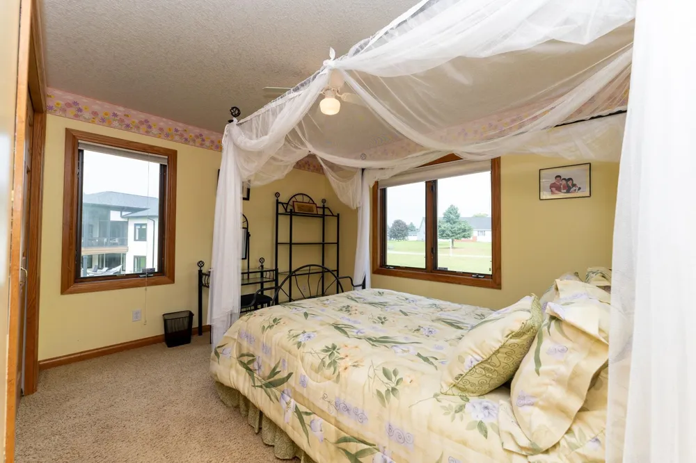 1081 Bundy Drive Broomfield Township, MI 48893