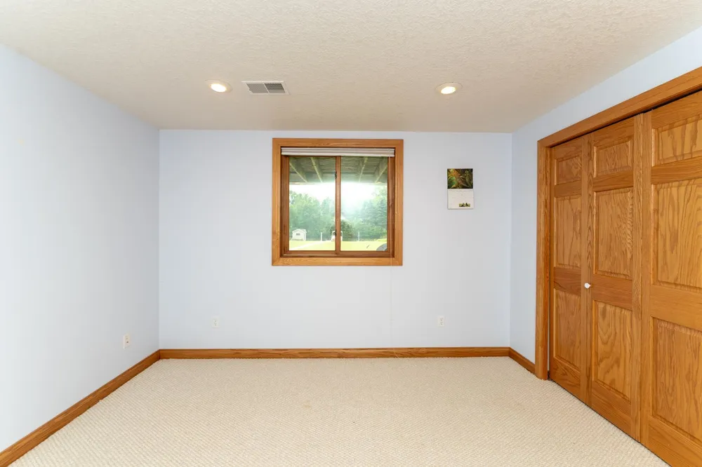 1081 Bundy Drive Broomfield Township, MI 48893