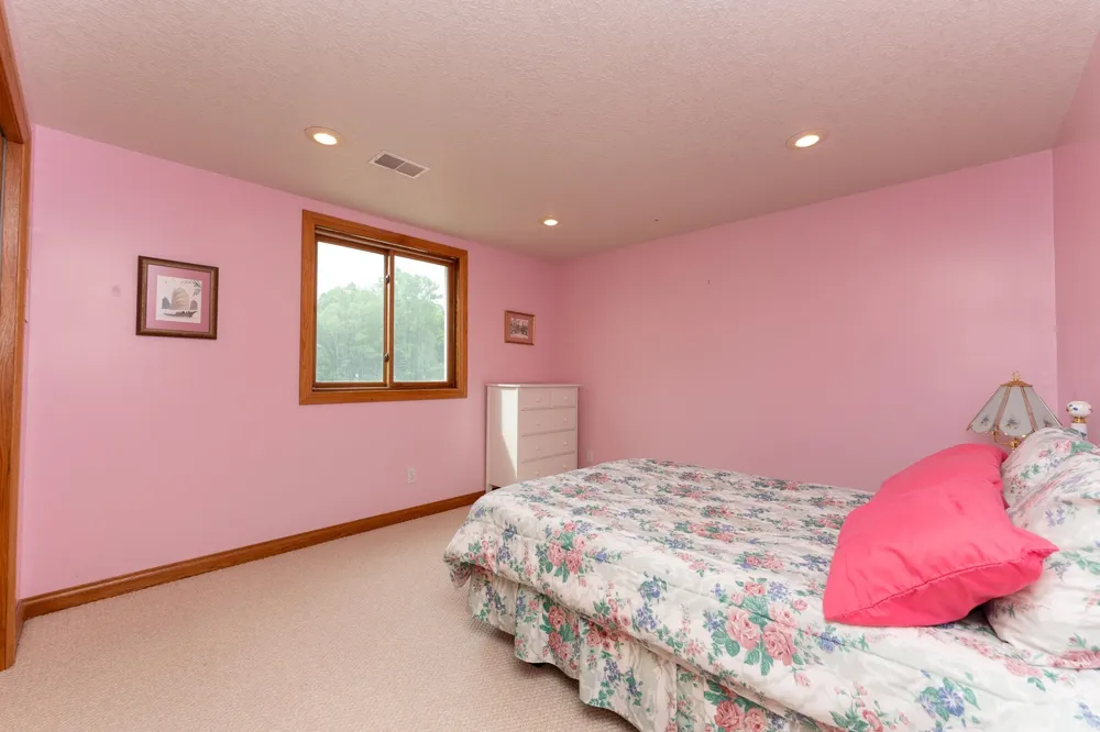 1081 Bundy Drive Broomfield Township, MI 48893